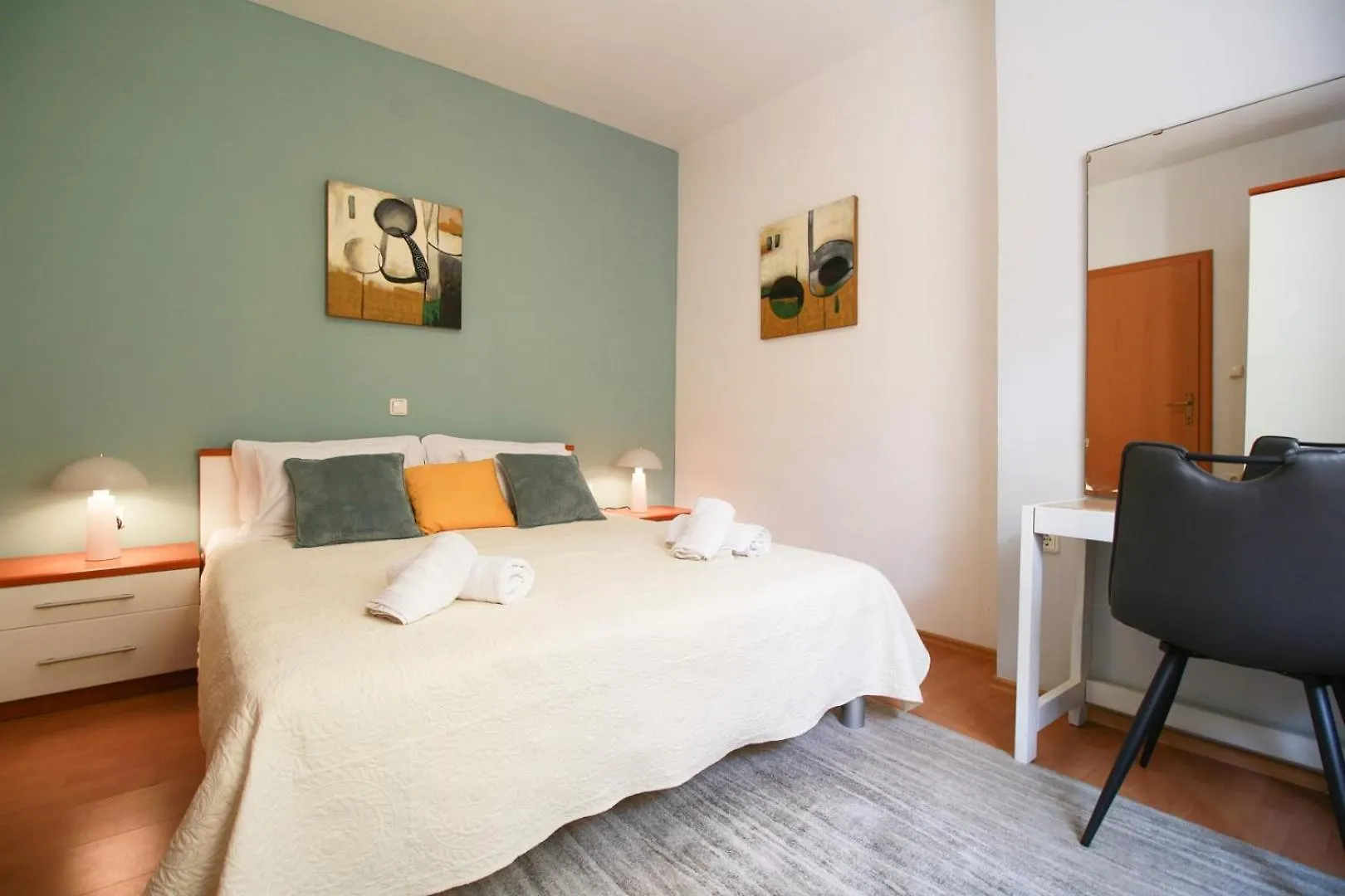 Apartments Mira Porat  Porat (Krk)